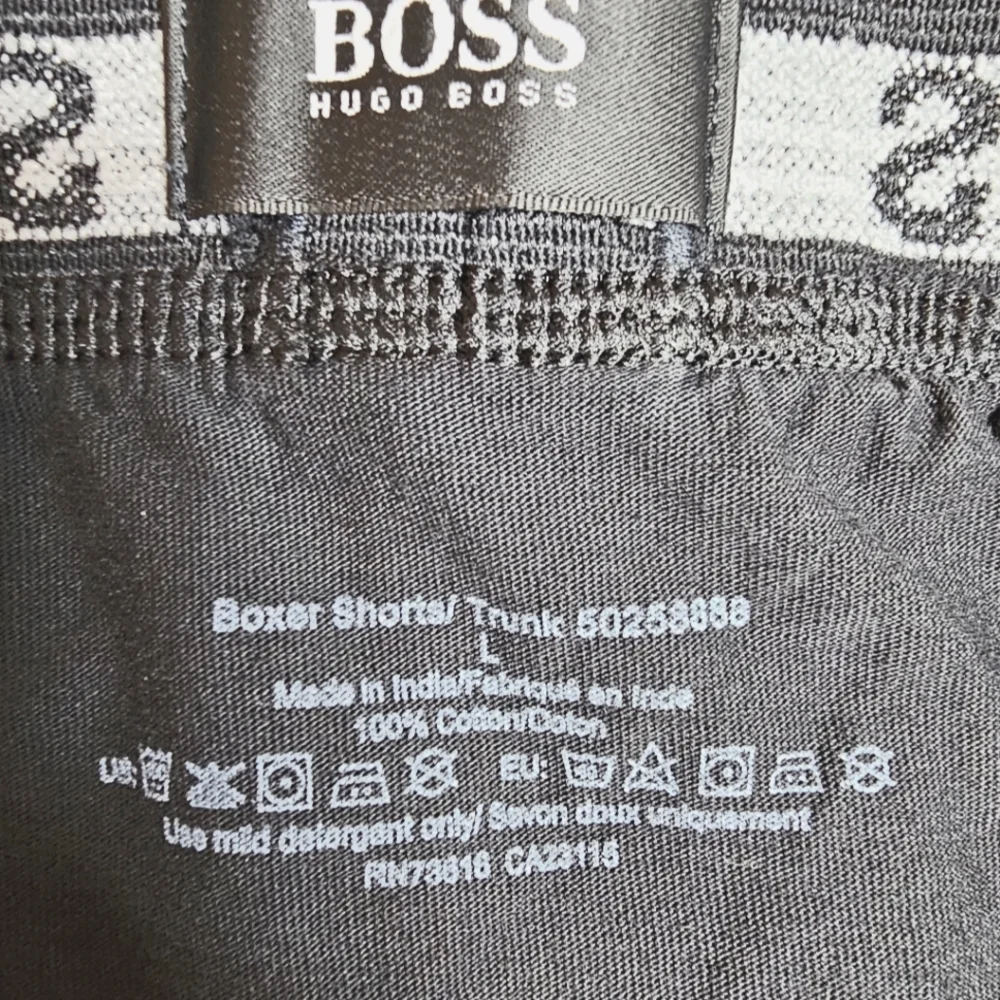 Hugo Boss Black Boxer Shorts/Trunk. Men's Size: Large.